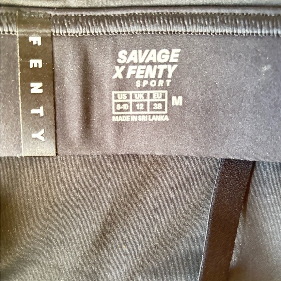 Savage X Fenty “Band-It Low Impact Sports Bra” size M “black caviar/oil slick” - Picture 2 of 7
